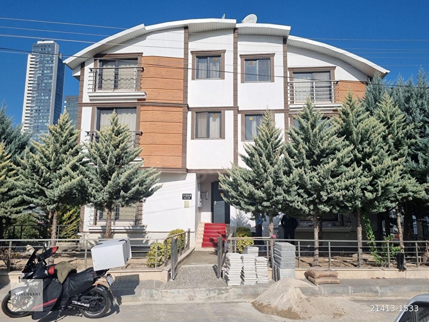 Konutkent’te Eşyalı ve Klimalı Satılık 1+1 Daire — 1. fotoğraf